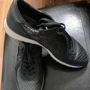 Ecco danish design black Lea sneakers